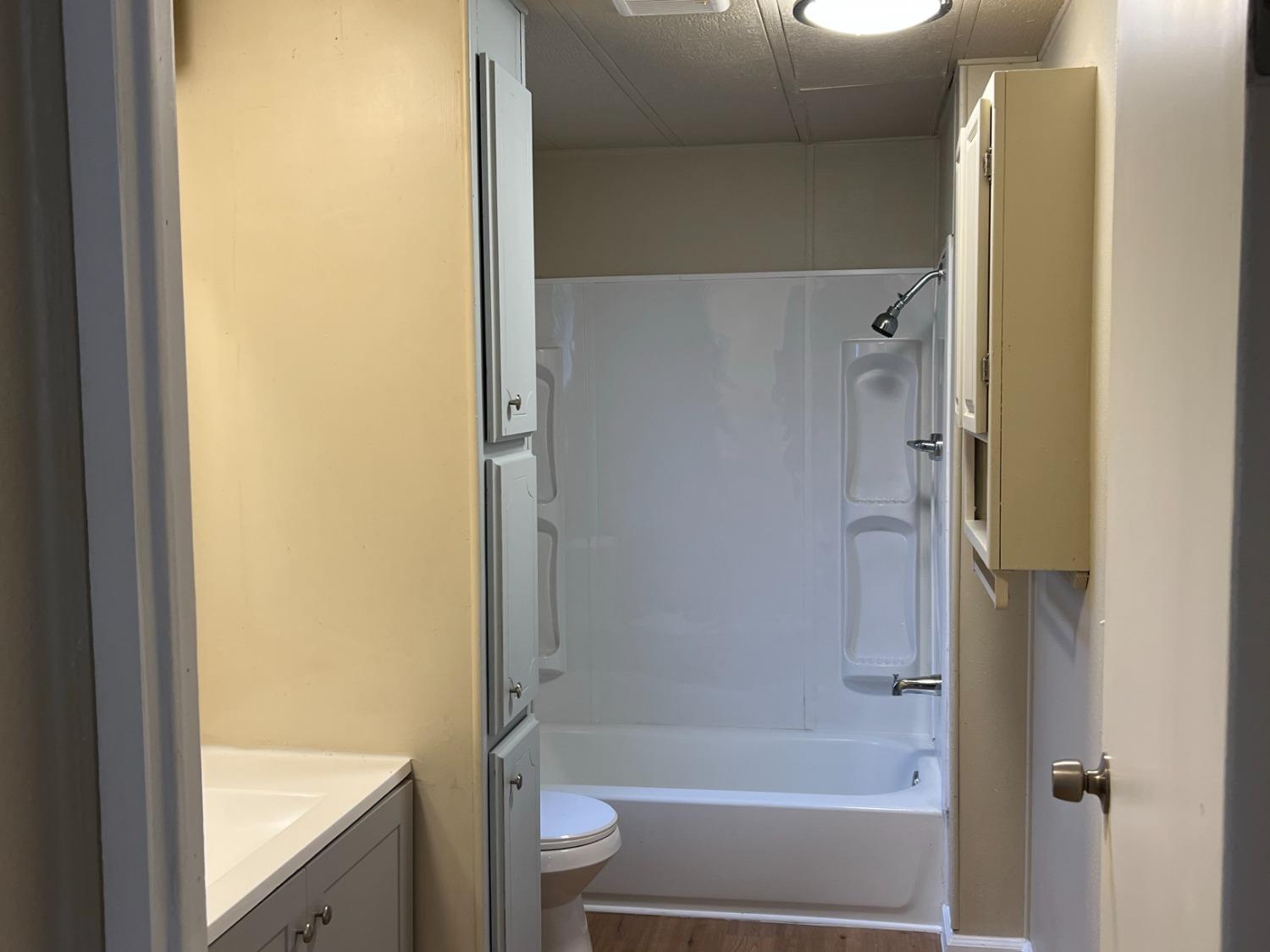 Detail Gallery Image 12 of 14 For 11705 Parey Ave 42, Red Bluff,  CA 96080 - 2 Beds | 2 Baths