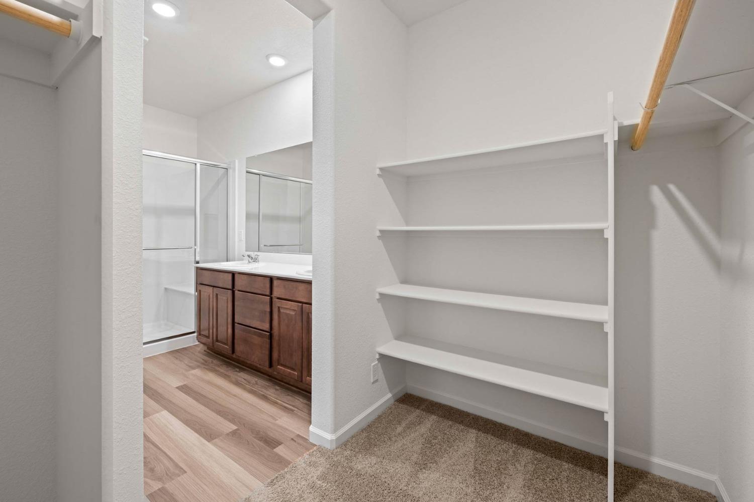 Detail Gallery Image 10 of 11 For 3037 Aerosmith Way, Stockton,  CA 95212 - 4 Beds | 2 Baths