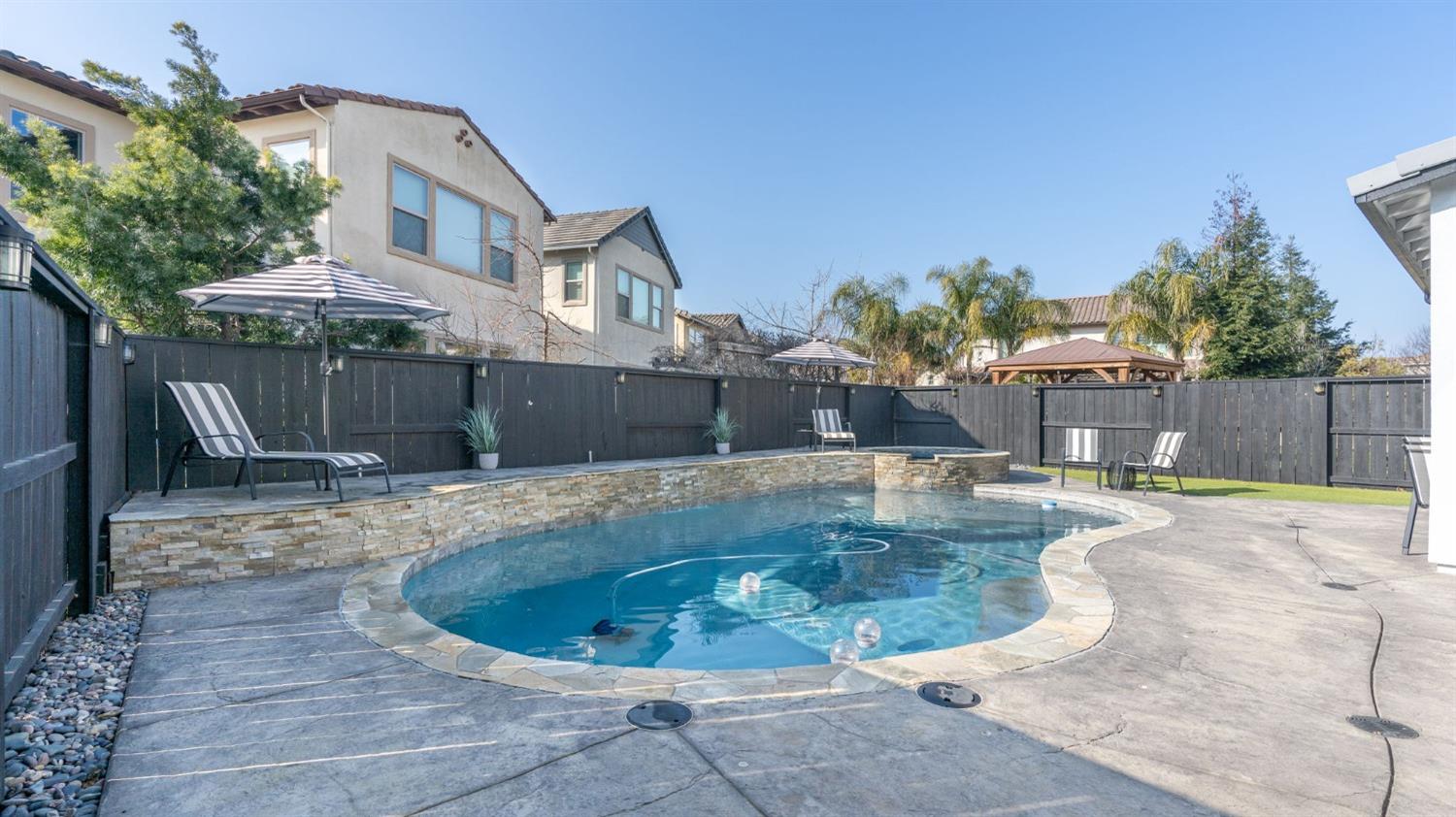 Detail Gallery Image 35 of 36 For 2640 Buttercup Dr, Lodi,  CA 95242 - 4 Beds | 3 Baths