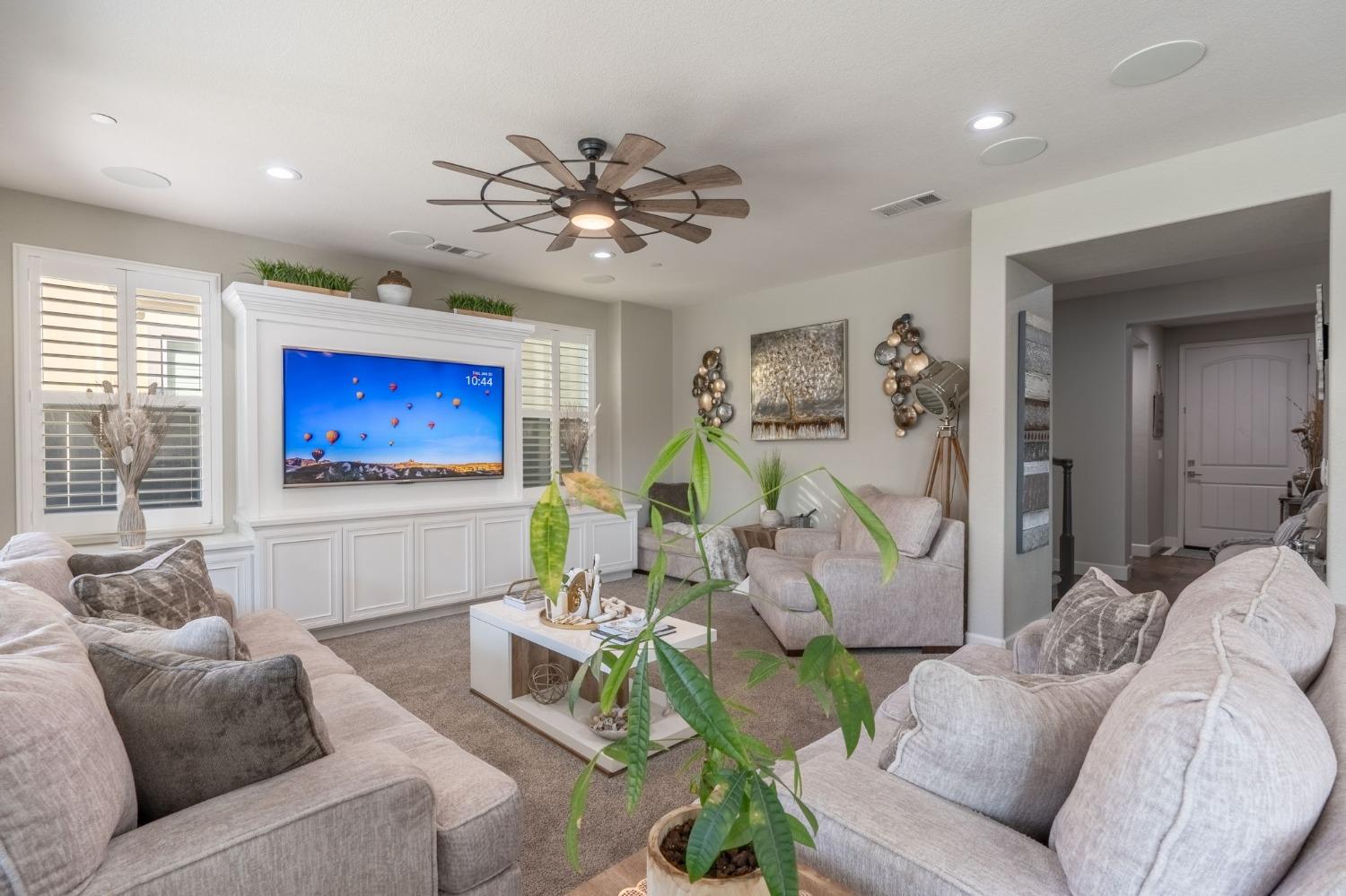 Detail Gallery Image 9 of 36 For 2640 Buttercup Dr, Lodi,  CA 95242 - 4 Beds | 3 Baths