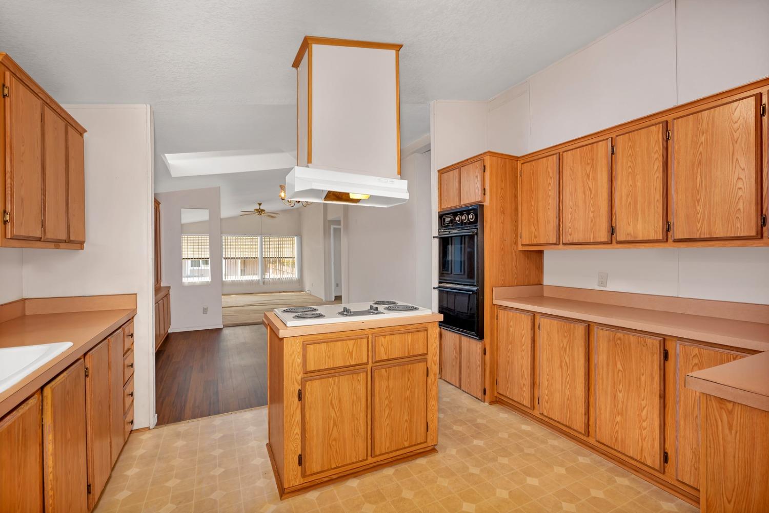 Detail Gallery Image 16 of 35 For 19667 American Ave 72, Hilmar,  CA 95324 - 3 Beds | 2 Baths