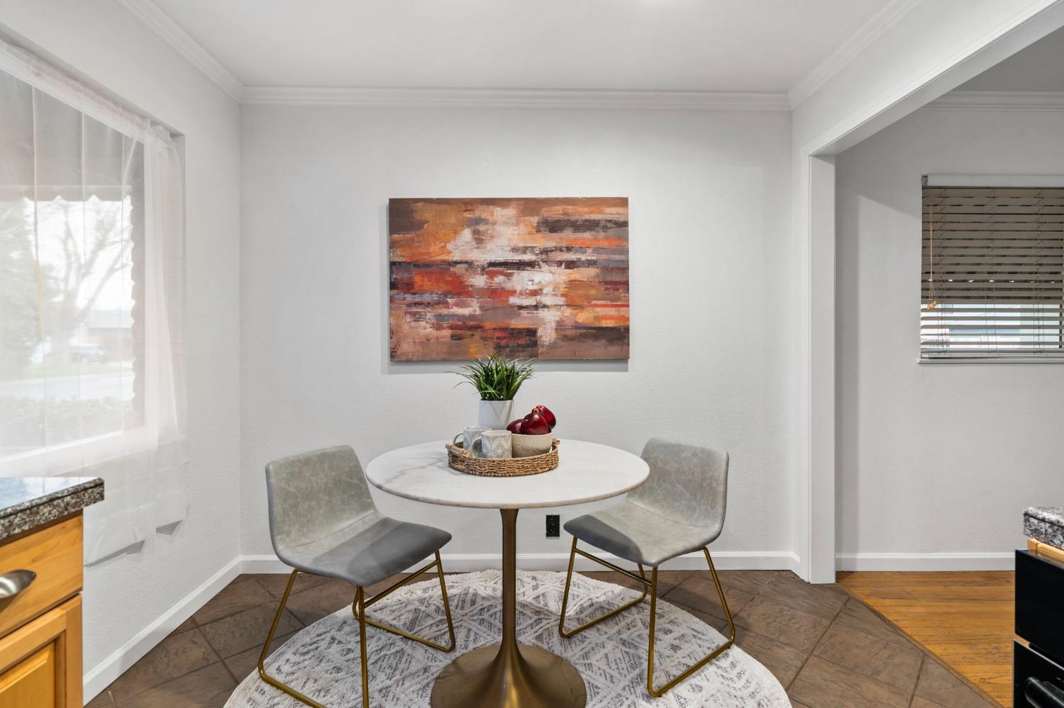 Detail Gallery Image 13 of 42 For 121 Nottingham Dr, Stockton,  CA 95207 - 3 Beds | 2 Baths