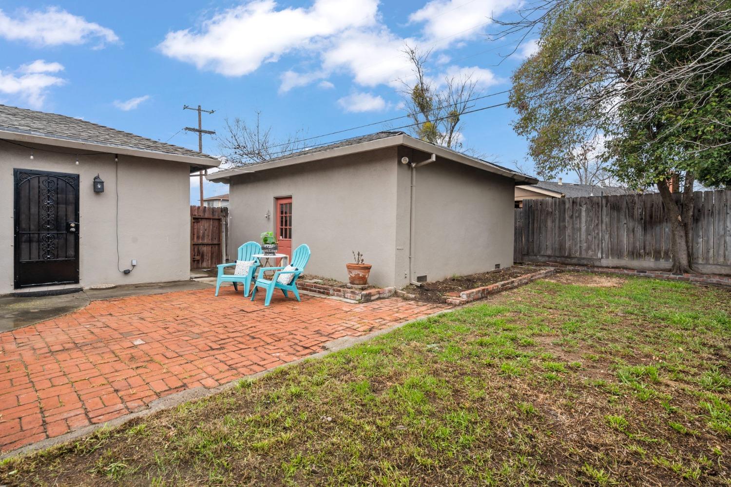 Detail Gallery Image 40 of 42 For 121 Nottingham Dr, Stockton,  CA 95207 - 3 Beds | 2 Baths