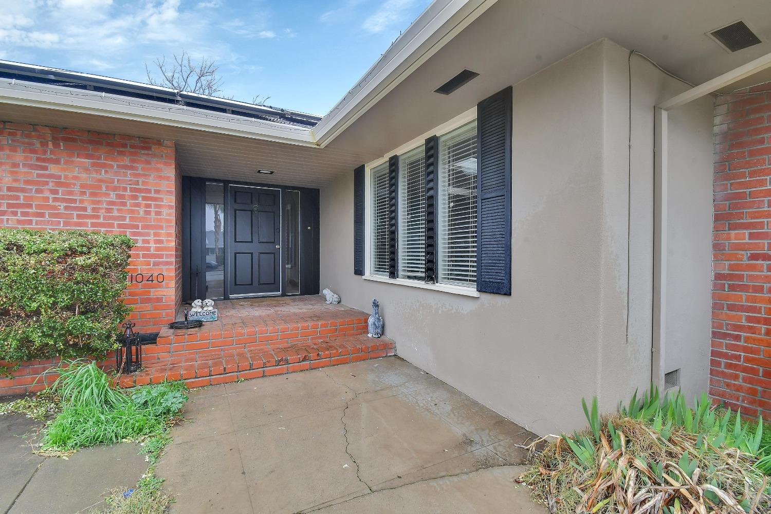 Detail Gallery Image 1 of 1 For 1040 9th St, Colusa,  CA 95932 - 3 Beds | 2/1 Baths