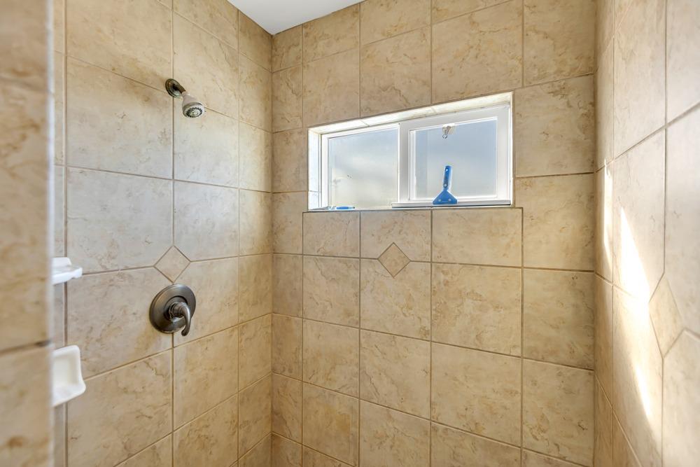 Detail Gallery Image 22 of 95 For 6539 E Peltier Rd, Acampo,  CA 95220 - 3 Beds | 2/1 Baths