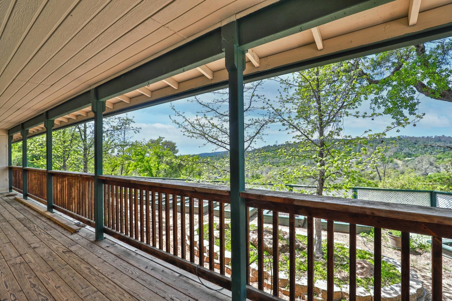 Detail Gallery Image 7 of 62 For 9719 Gary Dr, Browns Valley,  CA 95918 - 2 Beds | 2 Baths