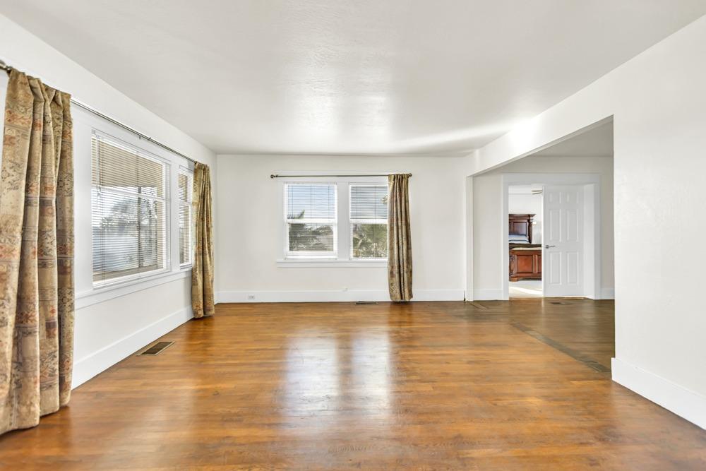 Detail Gallery Image 9 of 95 For 6539 E Peltier Rd, Acampo,  CA 95220 - 3 Beds | 2/1 Baths