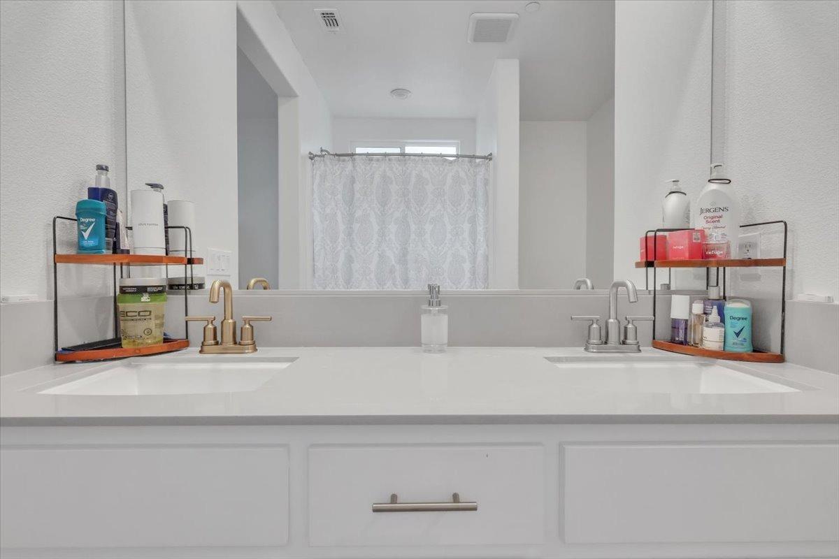Detail Gallery Image 25 of 32 For 1730 Botticelli Way, Lodi,  CA 95242 - 4 Beds | 2/1 Baths