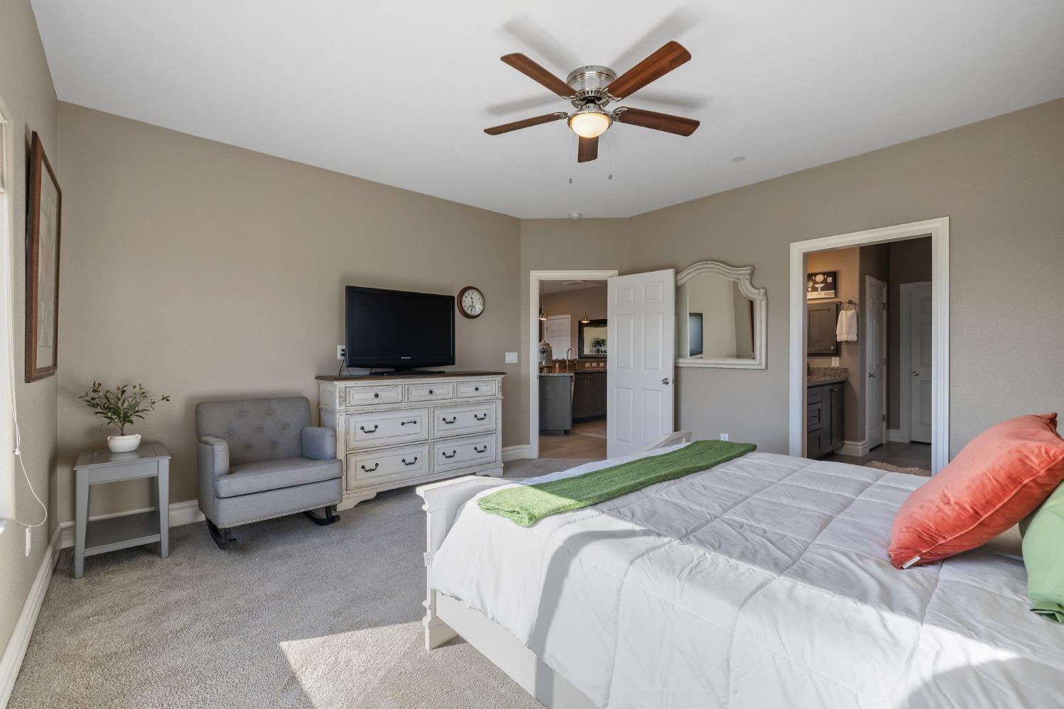 Detail Gallery Image 35 of 56 For 1730 Deadwood Ct, Cool,  CA 95614 - 4 Beds | 2 Baths