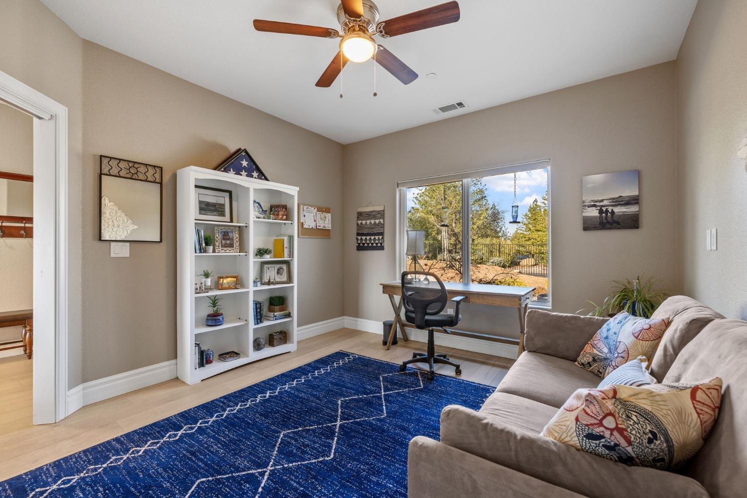 Detail Gallery Image 9 of 56 For 1730 Deadwood Ct, Cool,  CA 95614 - 4 Beds | 2 Baths