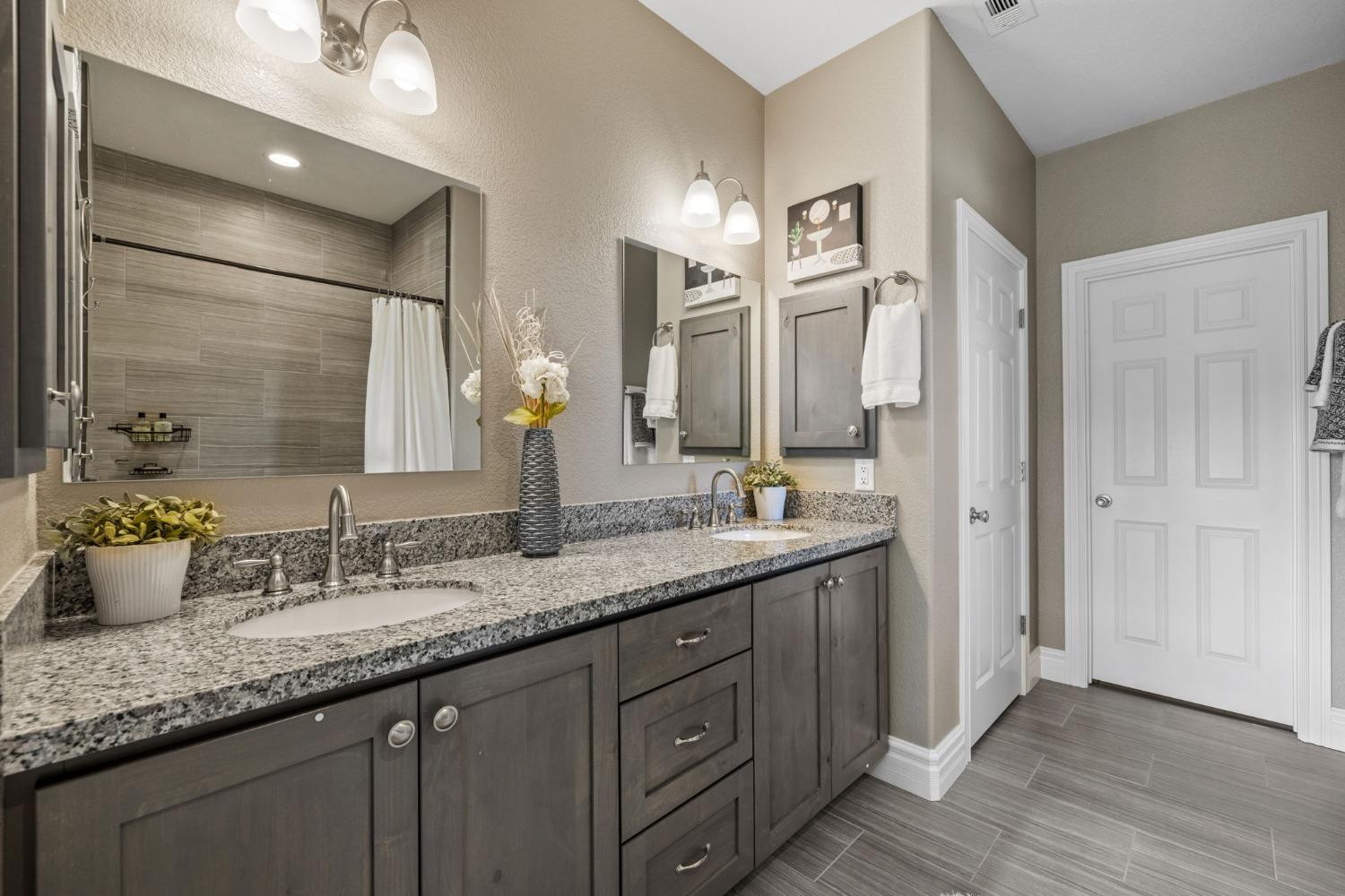 Detail Gallery Image 37 of 56 For 1730 Deadwood Ct, Cool,  CA 95614 - 4 Beds | 2 Baths