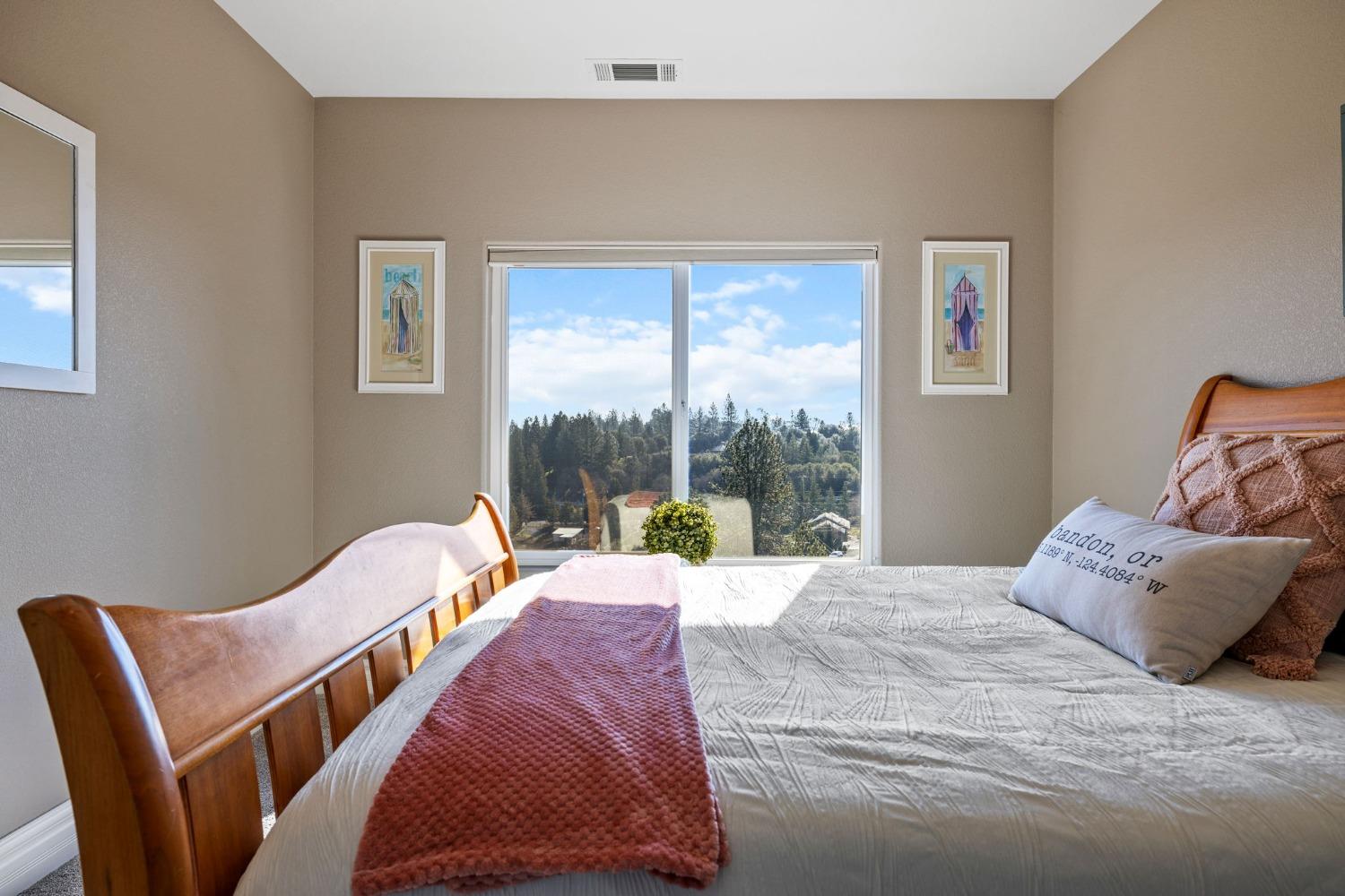 Detail Gallery Image 22 of 56 For 1730 Deadwood Ct, Cool,  CA 95614 - 4 Beds | 2 Baths