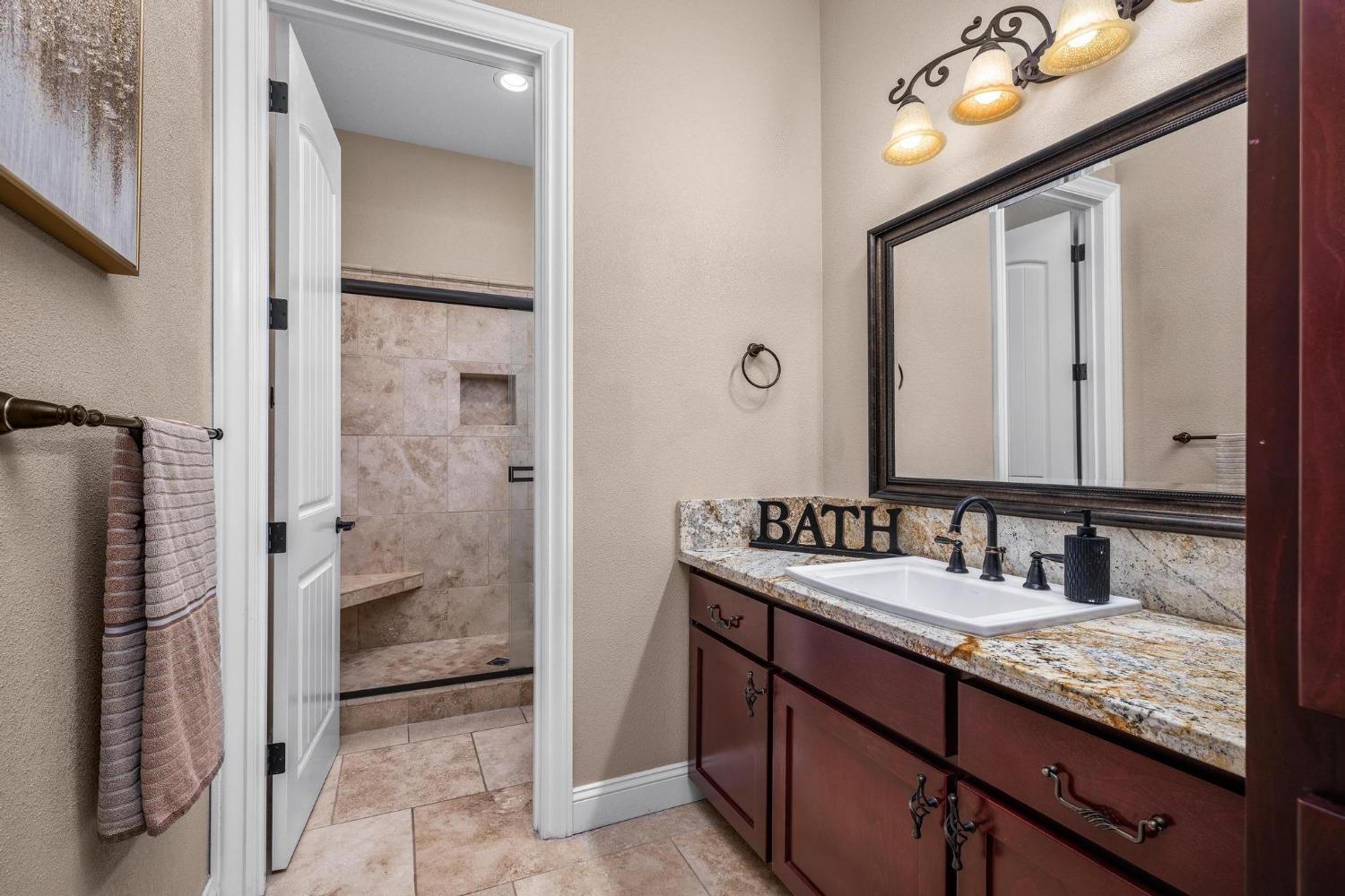 Detail Gallery Image 82 of 93 For 10717 Goldsborough Cir, Oakdale,  CA 95361 - 5 Beds | 5 Baths