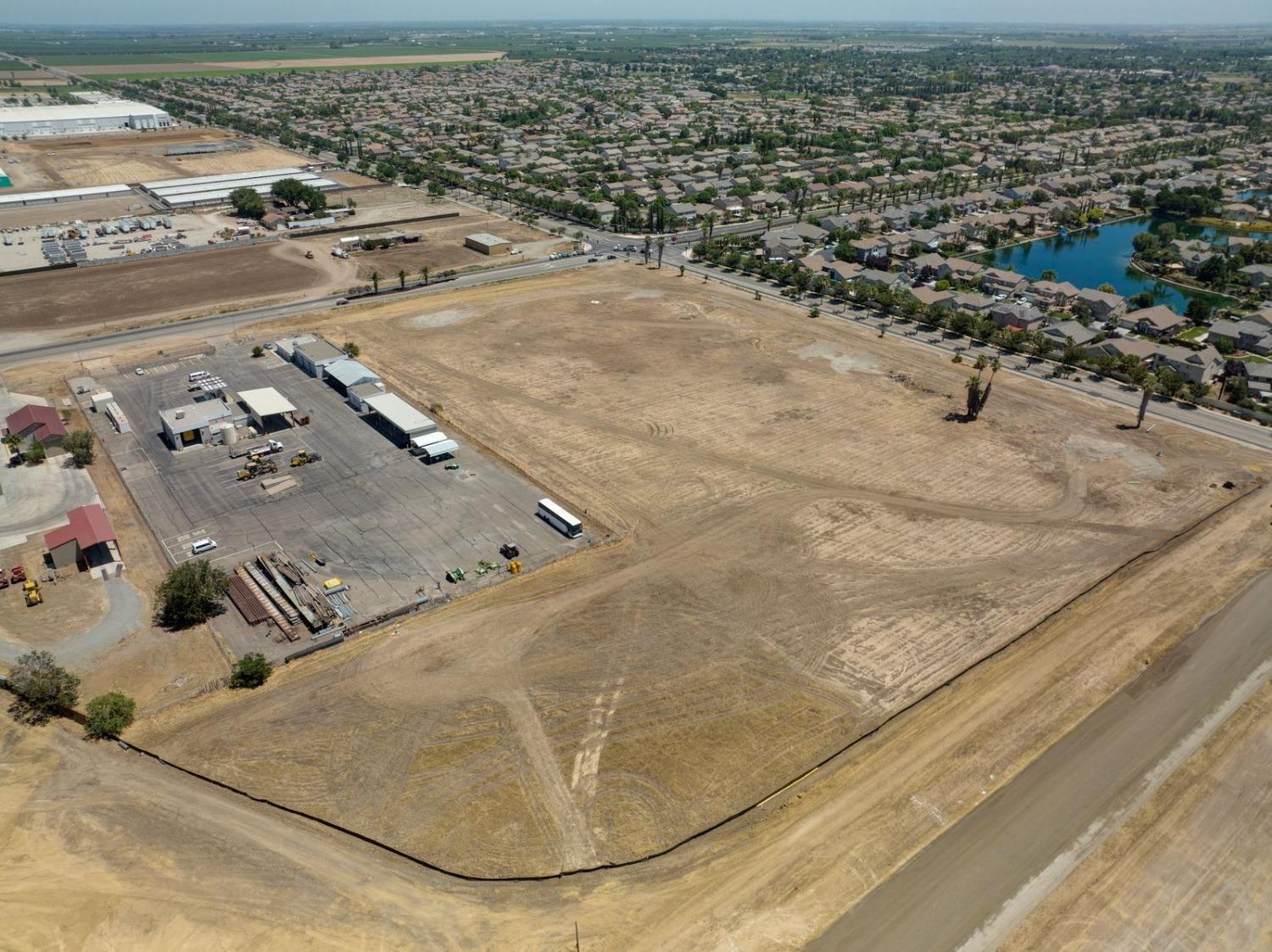 Sperry Avenue, Patterson, California image 8