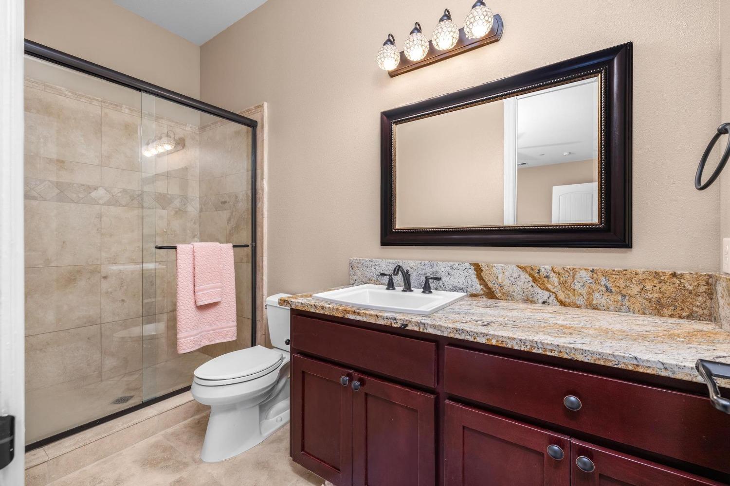 Detail Gallery Image 56 of 93 For 10717 Goldsborough Cir, Oakdale,  CA 95361 - 5 Beds | 5 Baths