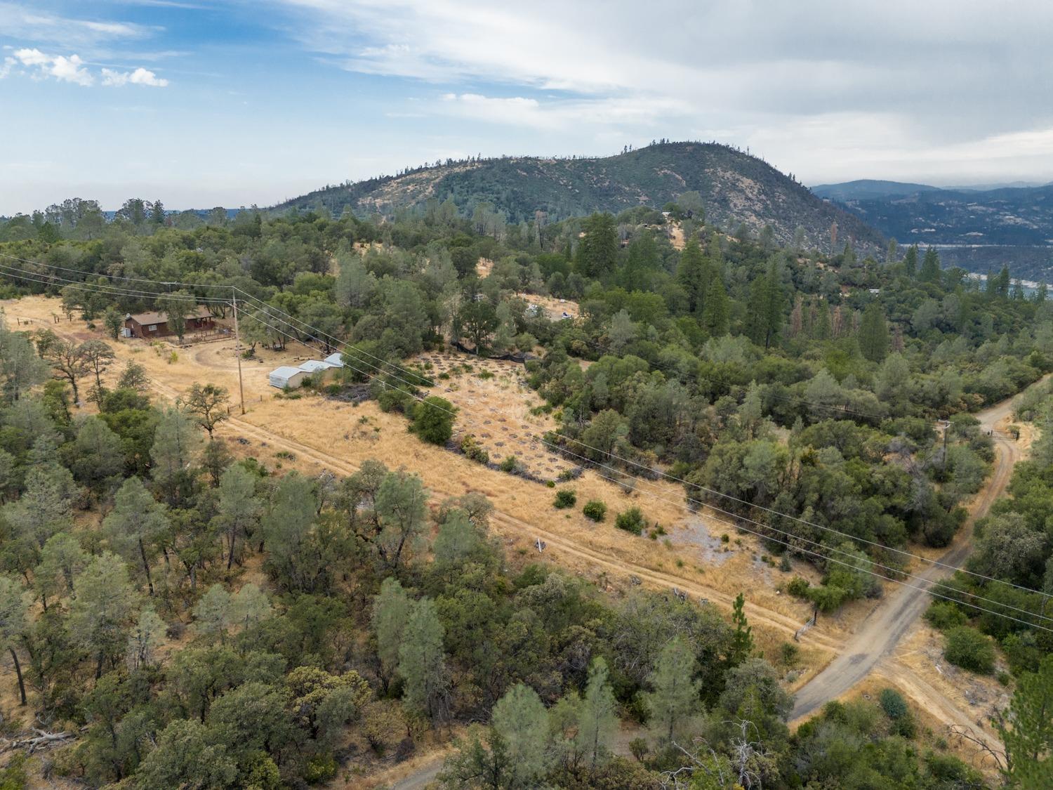 Dancing Wind Drive, Oroville, California image 9