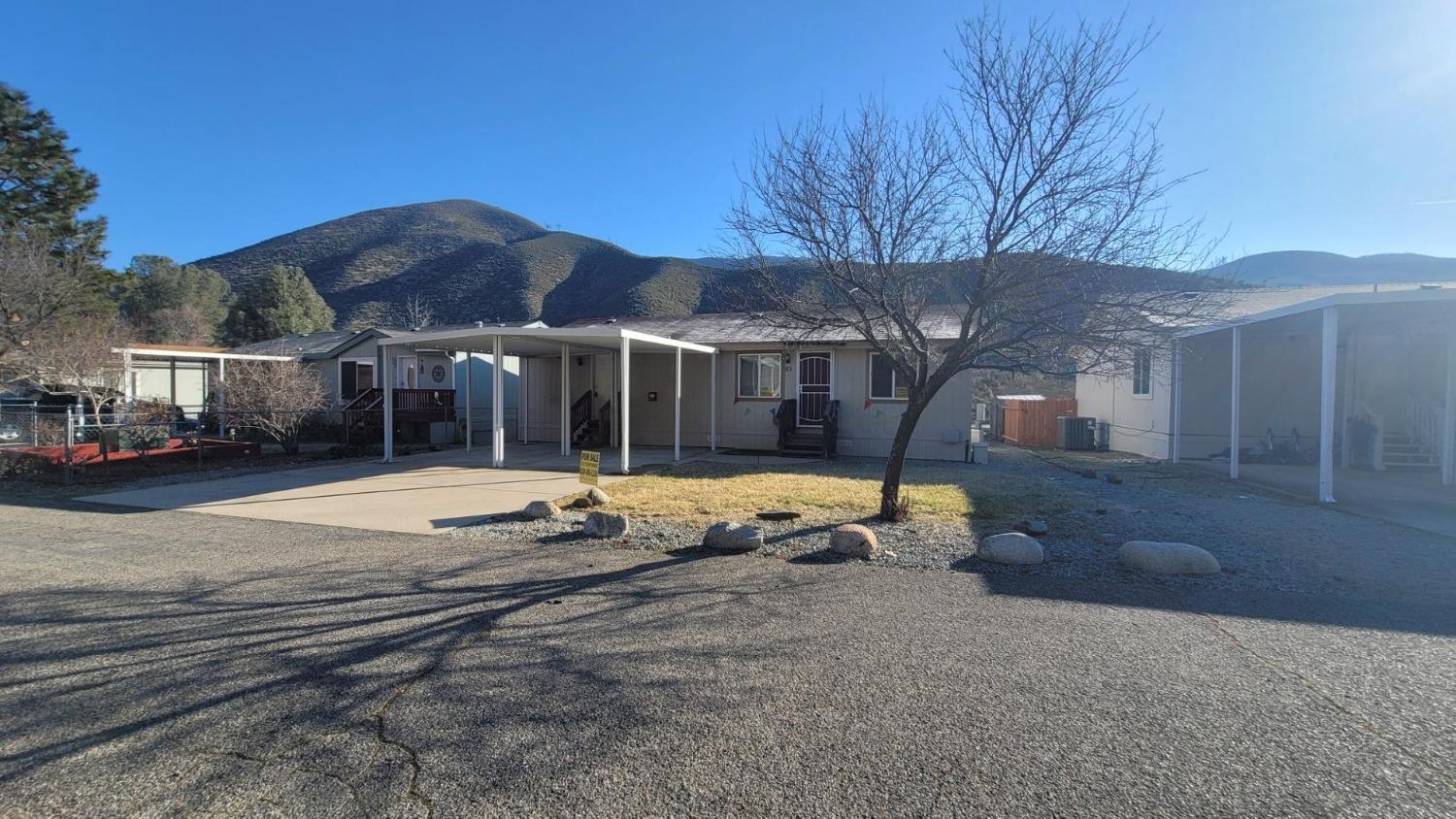 Detail Gallery Image 1 of 12 For 13905 Trinity Mountain Rd 83, Shasta,  CA 96033 - 3 Beds | 2 Baths