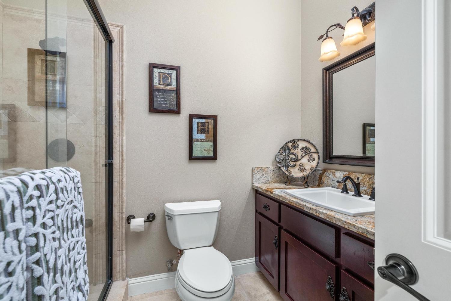 Detail Gallery Image 48 of 93 For 10717 Goldsborough Cir, Oakdale,  CA 95361 - 5 Beds | 5 Baths