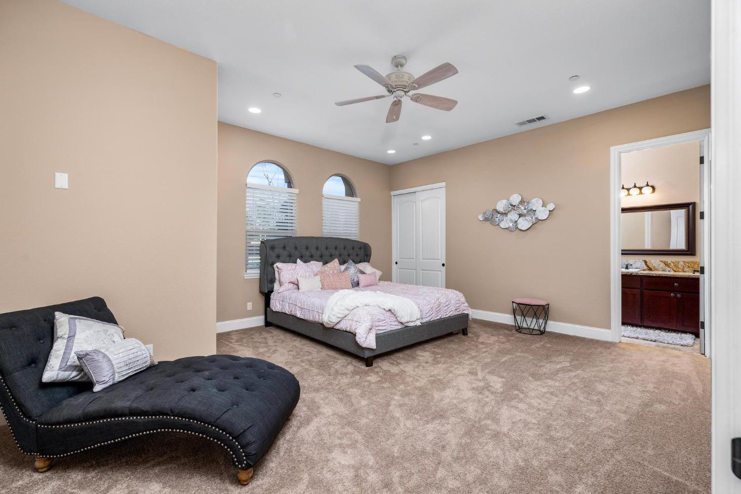 Detail Gallery Image 54 of 93 For 10717 Goldsborough Cir, Oakdale,  CA 95361 - 5 Beds | 5 Baths