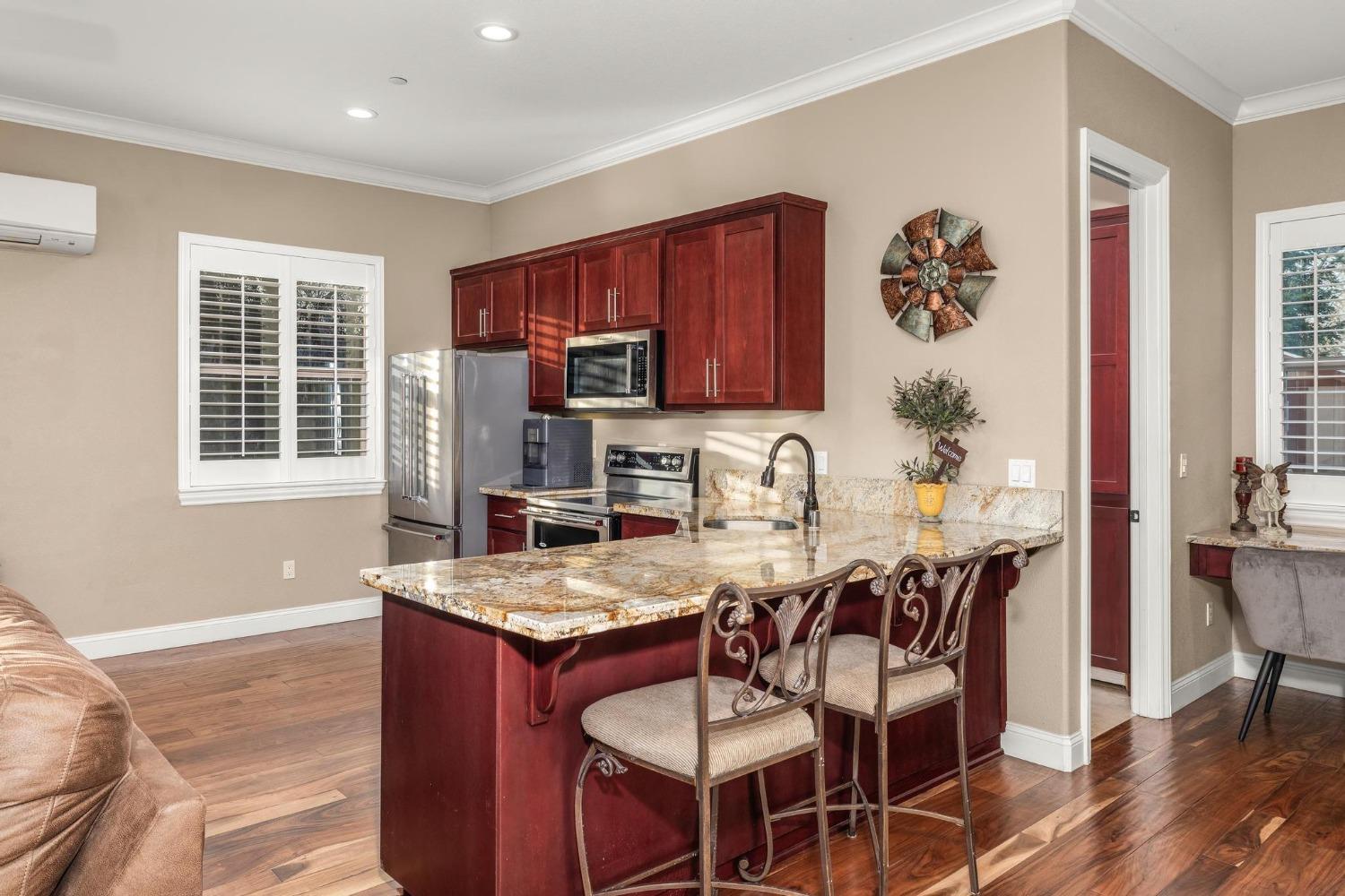 Detail Gallery Image 75 of 93 For 10717 Goldsborough Cir, Oakdale,  CA 95361 - 5 Beds | 5 Baths