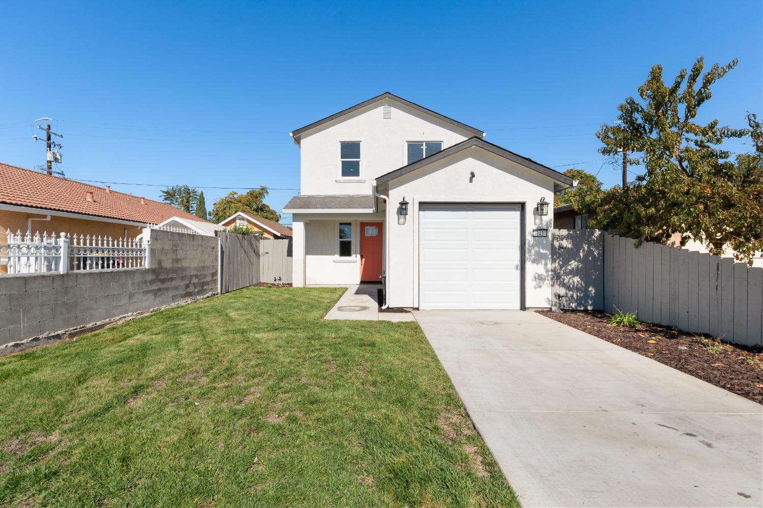 Detail Gallery Image 25 of 26 For 141 W 8th St, Stockton,  CA 95206 - 3 Beds | 3 Baths