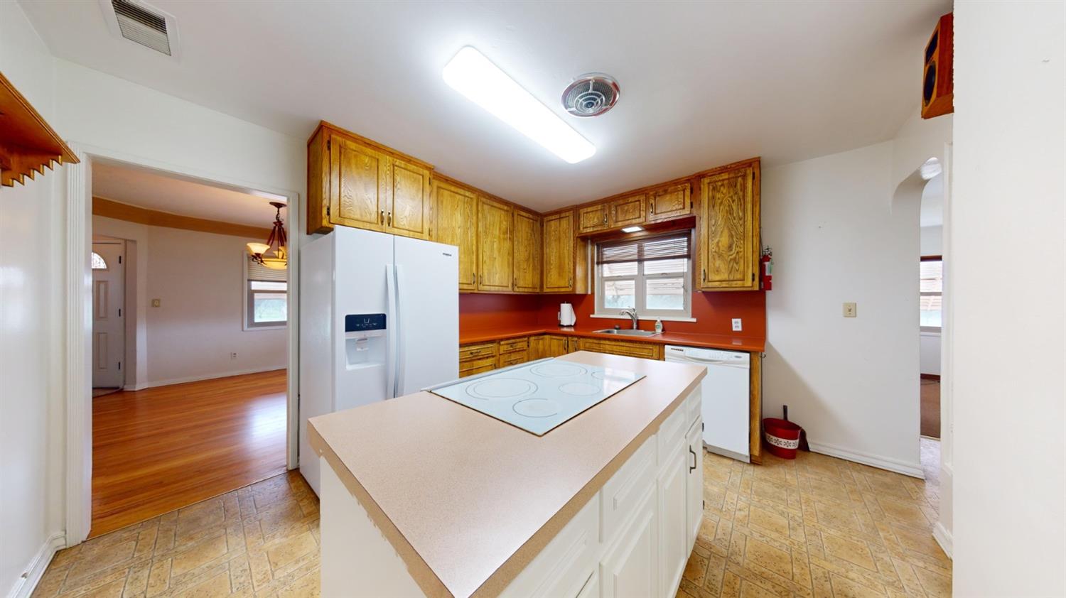 Detail Gallery Image 22 of 99 For 4413 Griffin Rd, Hughson,  CA 95326 - 4 Beds | 2/1 Baths