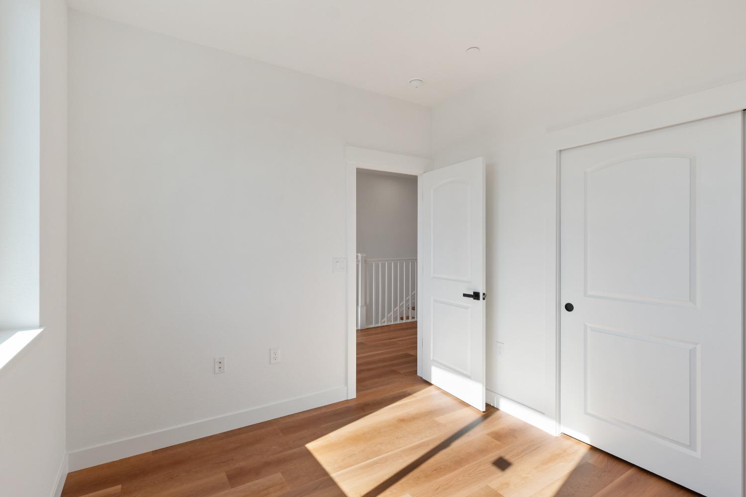 Detail Gallery Image 22 of 26 For 141 W 8th St, Stockton,  CA 95206 - 3 Beds | 3 Baths