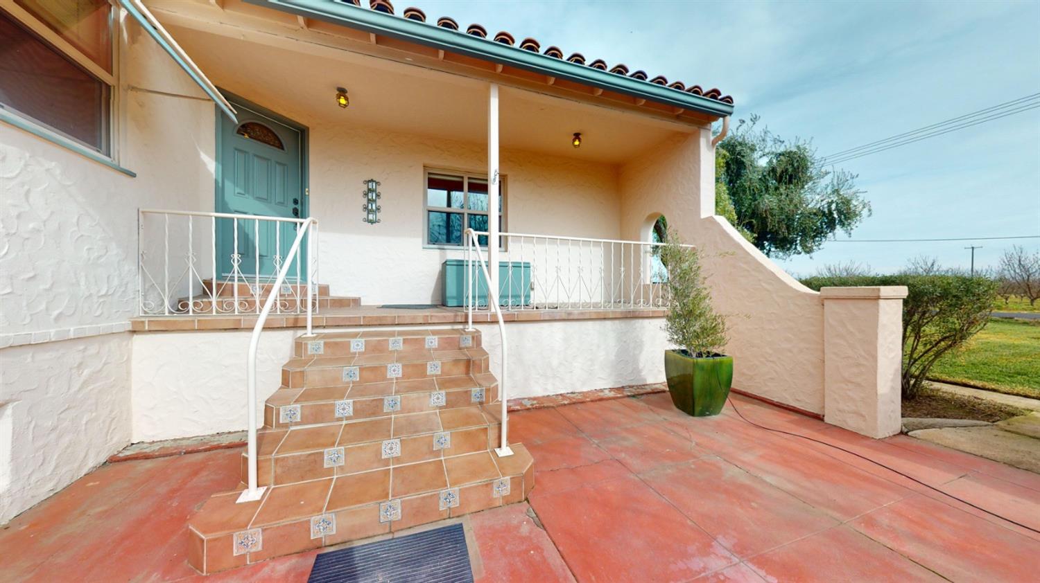 Detail Gallery Image 11 of 99 For 4413 Griffin Rd, Hughson,  CA 95326 - 4 Beds | 2/1 Baths