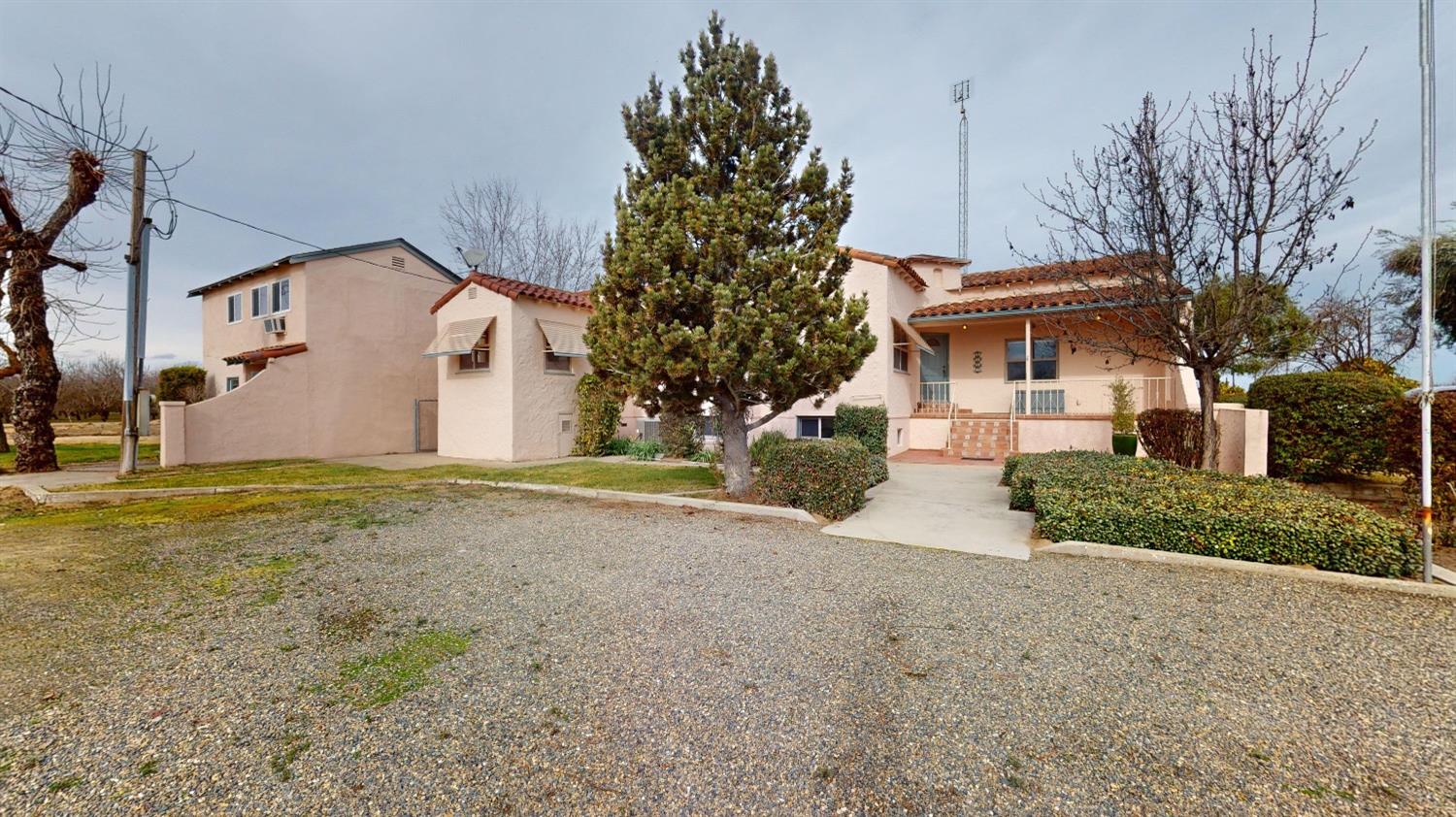 Detail Gallery Image 1 of 99 For 4413 Griffin Rd, Hughson,  CA 95326 - 4 Beds | 2/1 Baths