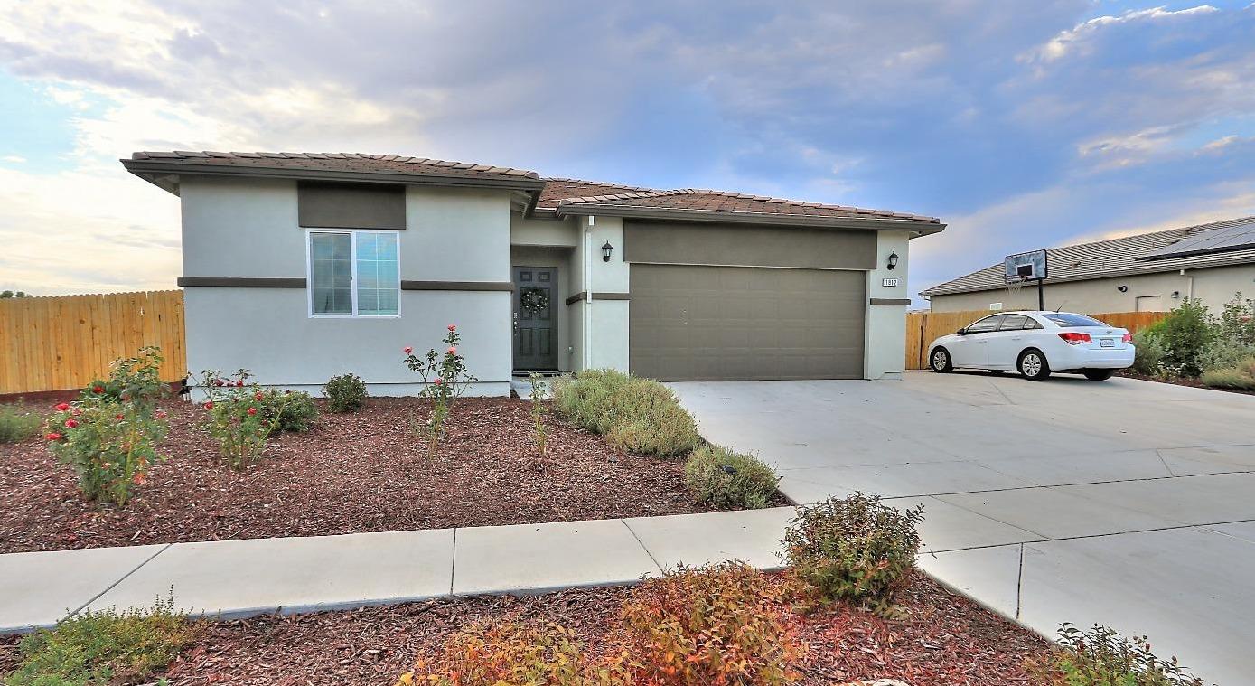 Detail Gallery Image 1 of 1 For 1812 Broken Bit Dr, Plumas Lake,  CA 95961 - 4 Beds | 2 Baths