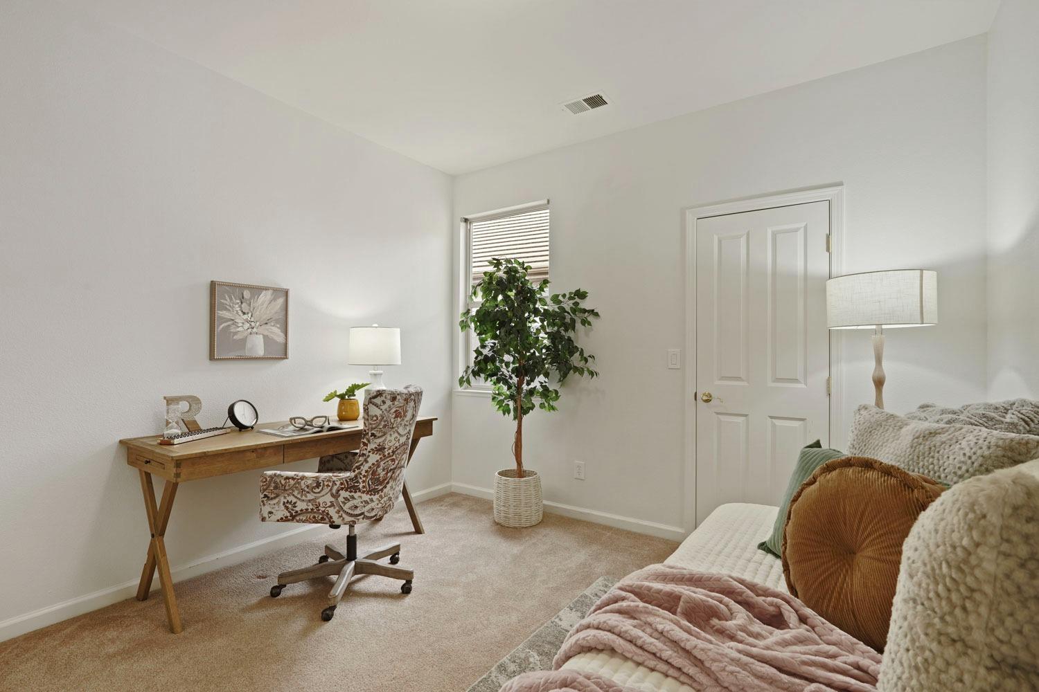 Detail Gallery Image 26 of 60 For 5062 Spanish Bay Cir, Stockton,  CA 95219 - 4 Beds | 2/1 Baths