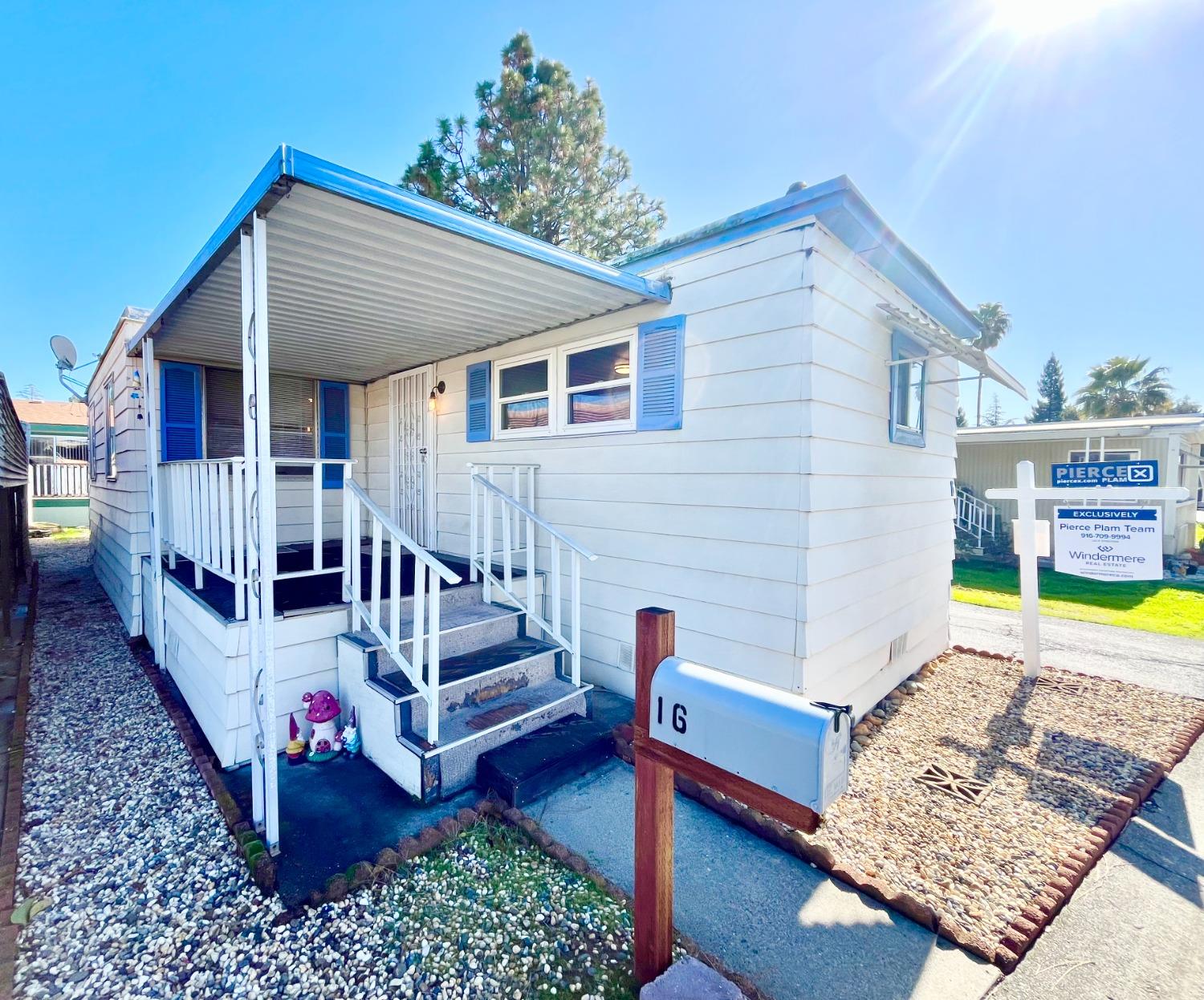 Detail Gallery Image 1 of 1 For 10035 Mills Station Rd 16, Sacramento,  CA 95827 - 2 Beds | 1 Baths
