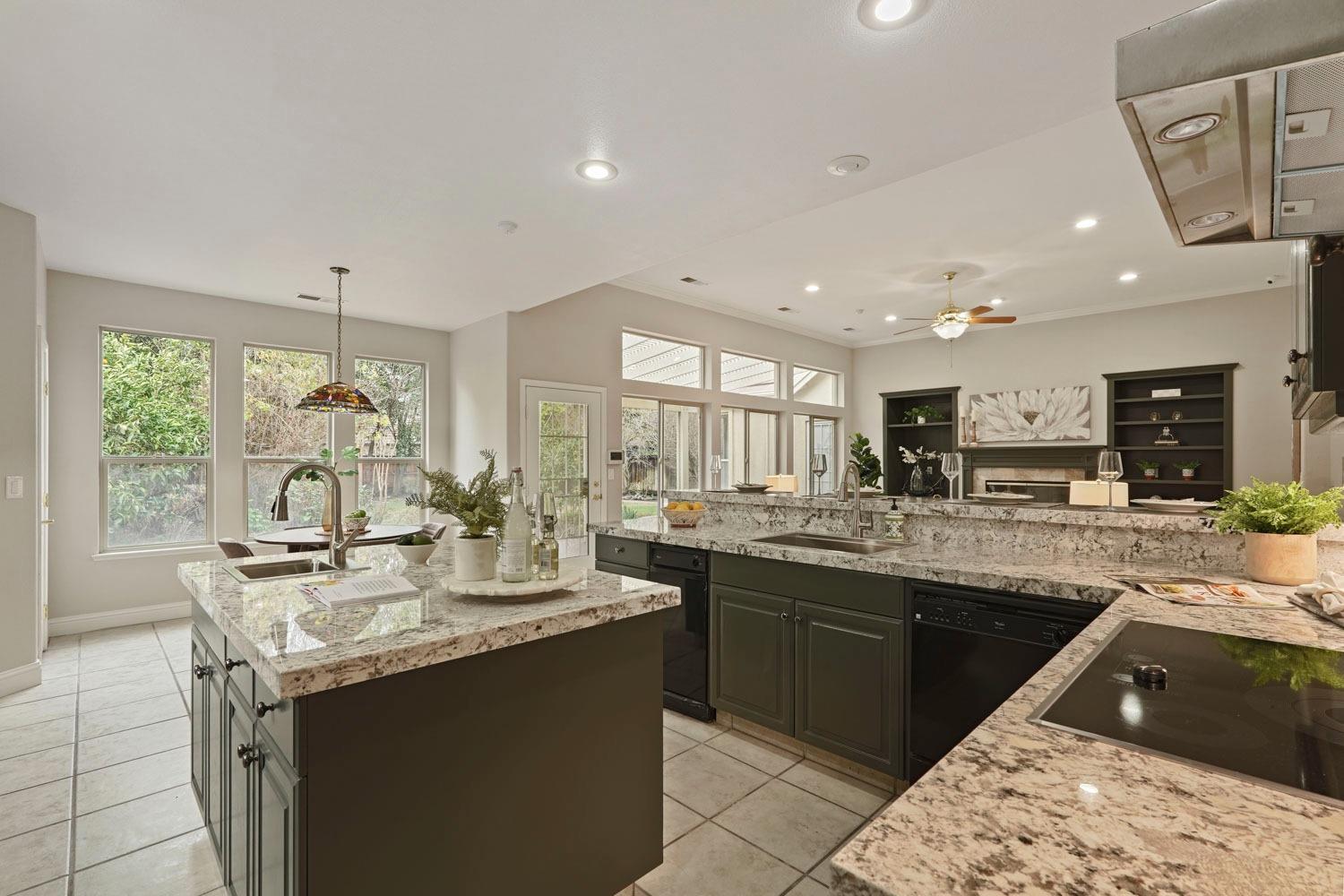Detail Gallery Image 16 of 60 For 5062 Spanish Bay Cir, Stockton,  CA 95219 - 4 Beds | 2/1 Baths