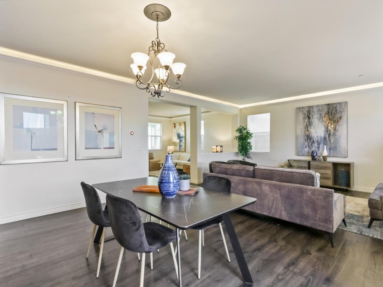 Hazelton Way, Sacramento, California image 9