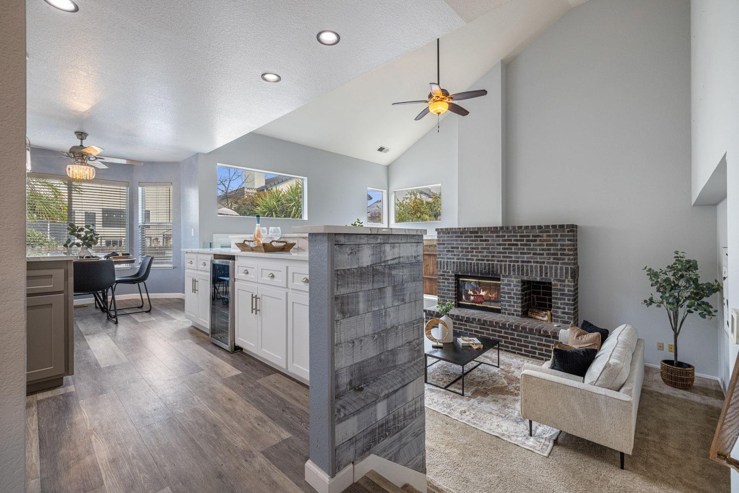 Detail Gallery Image 21 of 52 For 1945 Harvest Landing Ct, Tracy,  CA 95376 - 5 Beds | 3 Baths