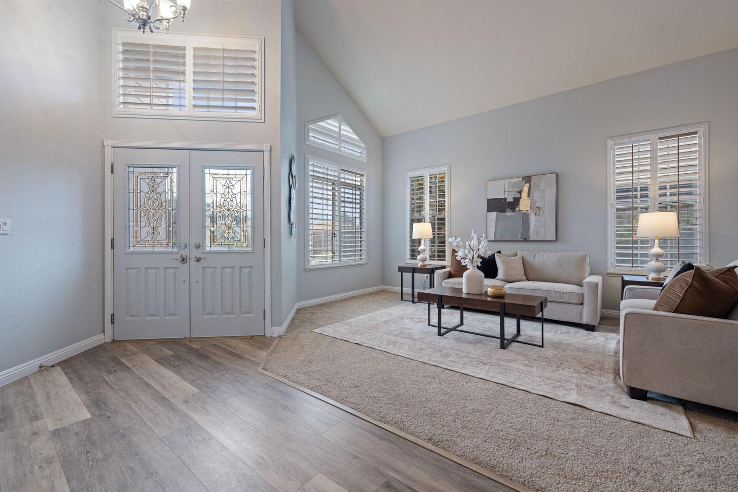 Detail Gallery Image 7 of 52 For 1945 Harvest Landing Ct, Tracy,  CA 95376 - 5 Beds | 3 Baths