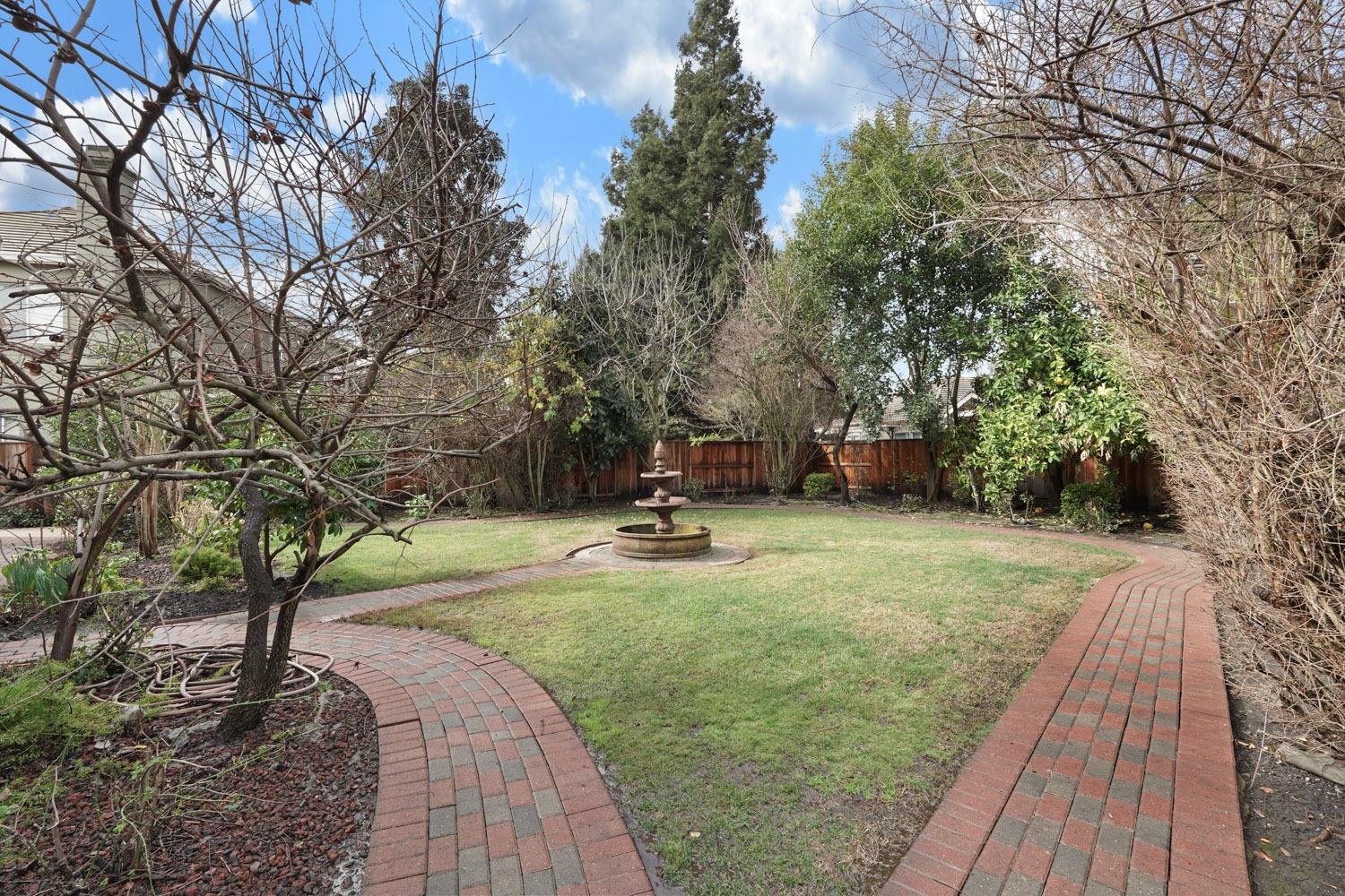 Detail Gallery Image 42 of 60 For 5062 Spanish Bay Cir, Stockton,  CA 95219 - 4 Beds | 2/1 Baths
