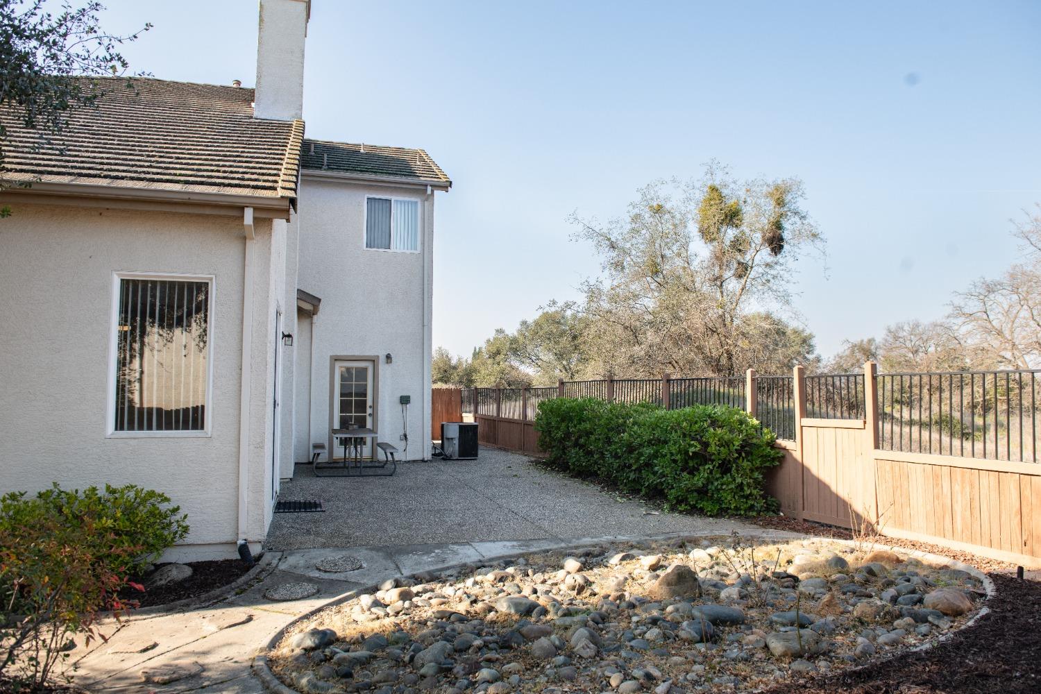Detail Gallery Image 43 of 48 For 12077 Gold Pointe Ln, Gold River,  CA 95670 - 4 Beds | 3 Baths