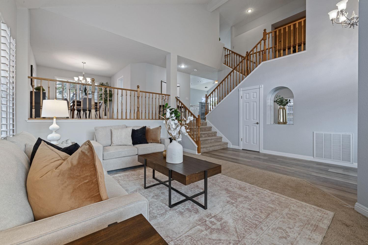 Detail Gallery Image 9 of 52 For 1945 Harvest Landing Ct, Tracy,  CA 95376 - 5 Beds | 3 Baths