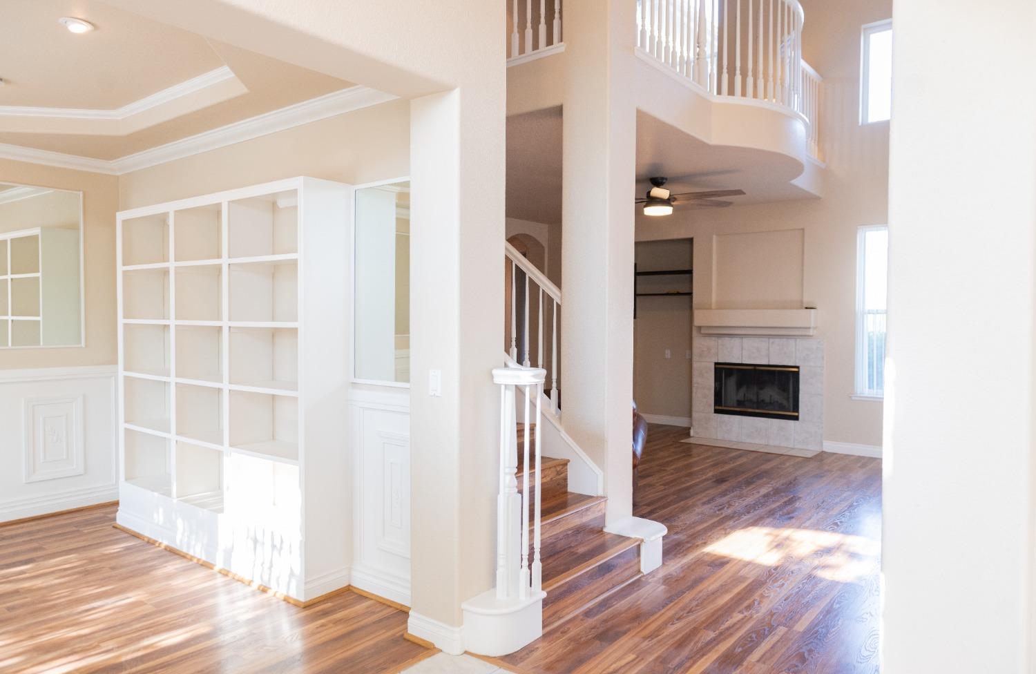 Detail Gallery Image 4 of 48 For 12077 Gold Pointe Ln, Gold River,  CA 95670 - 4 Beds | 3 Baths