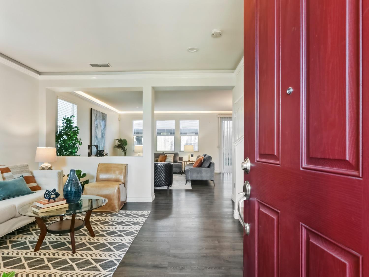 Hazelton Way, Sacramento, California image 3