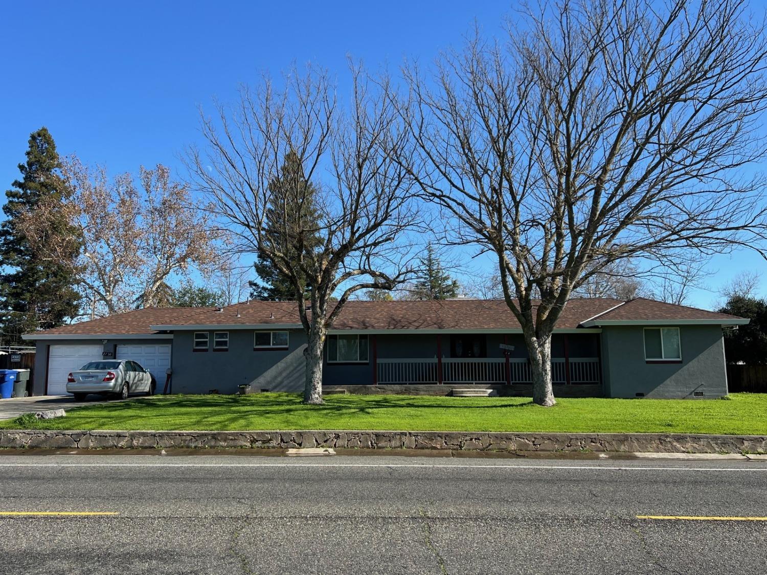 Detail Gallery Image 1 of 1 For 2730 Bell St, Sacramento,  CA 95821 - 4 Beds | 2 Baths