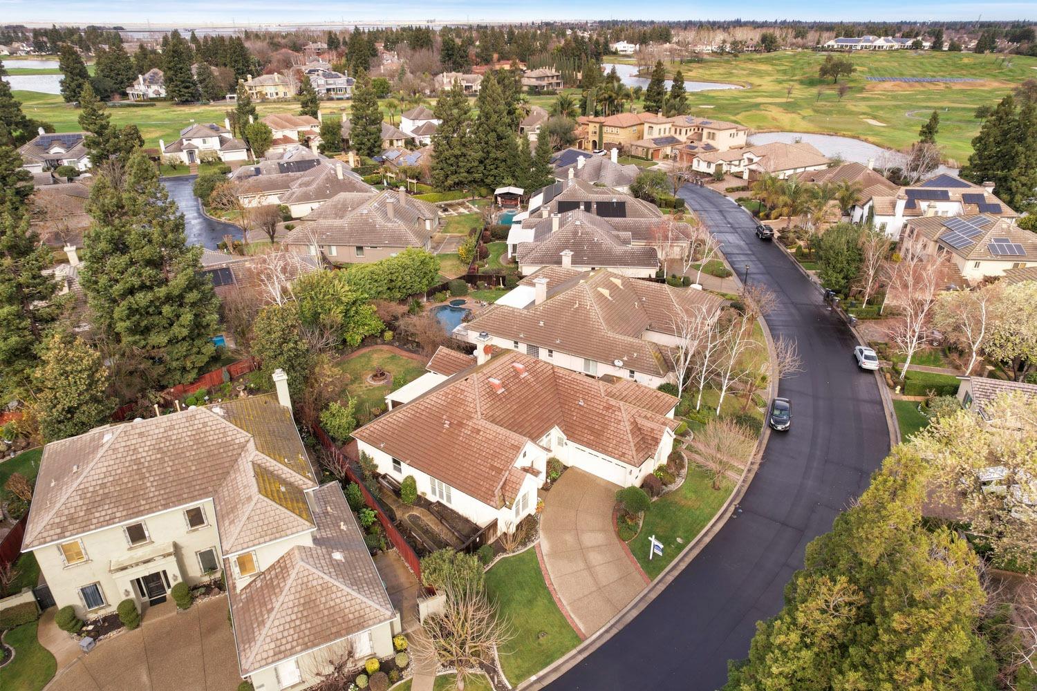Detail Gallery Image 49 of 60 For 5062 Spanish Bay Cir, Stockton,  CA 95219 - 4 Beds | 2/1 Baths