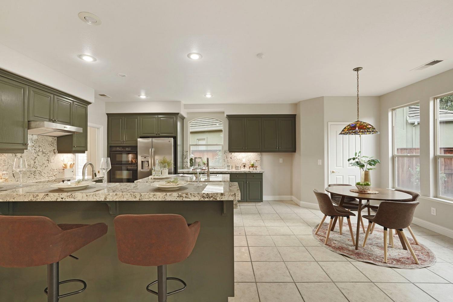 Detail Gallery Image 17 of 60 For 5062 Spanish Bay Cir, Stockton,  CA 95219 - 4 Beds | 2/1 Baths