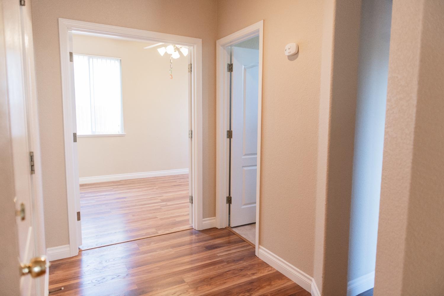 Detail Gallery Image 18 of 48 For 12077 Gold Pointe Ln, Gold River,  CA 95670 - 4 Beds | 3 Baths
