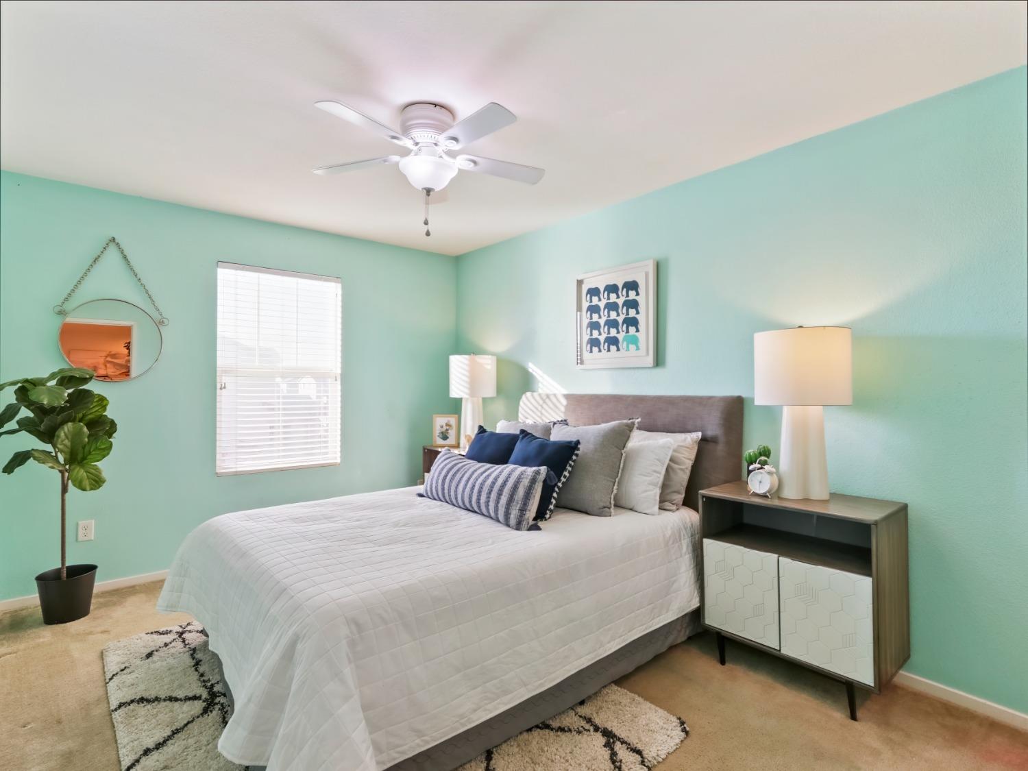 Hazelton Way, Sacramento, California image 38