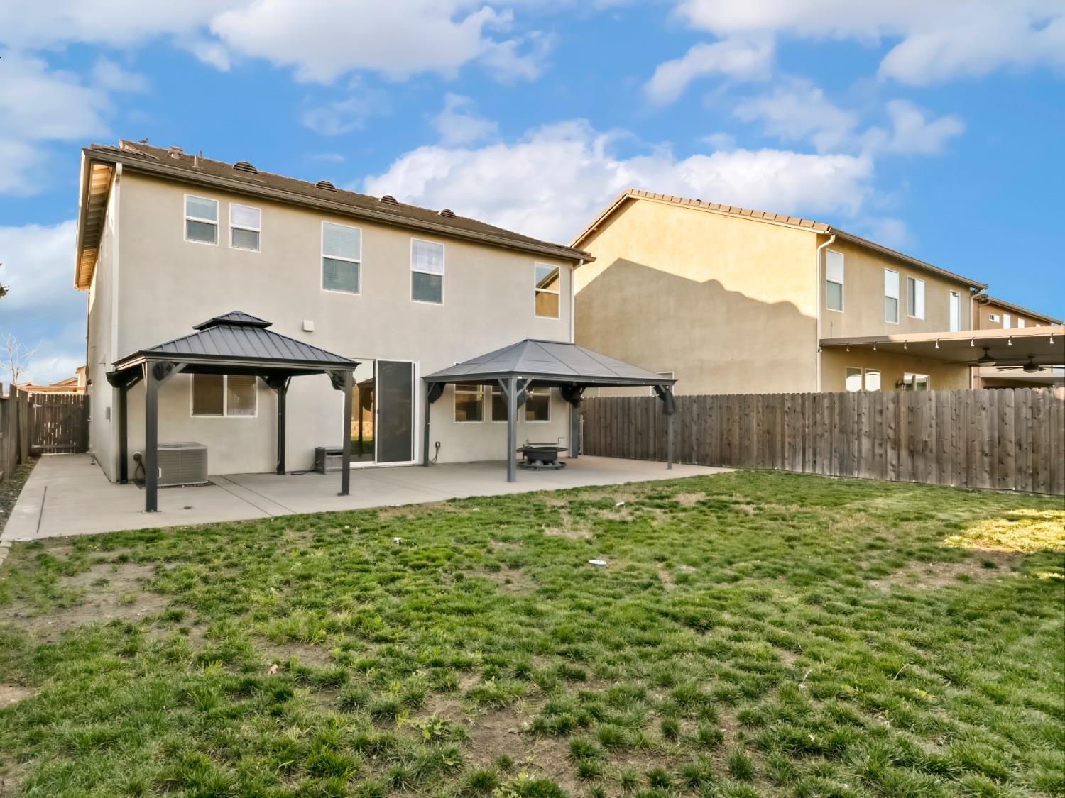 Hazelton Way, Sacramento, California image 46