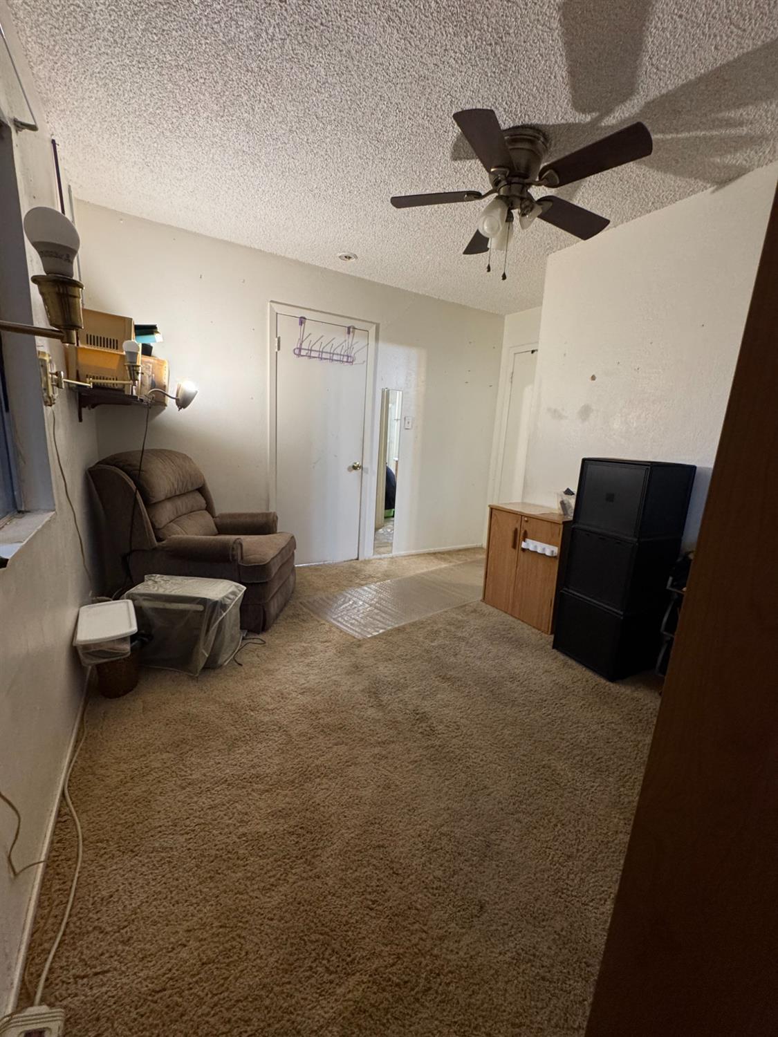 Detail Gallery Image 10 of 12 For 2221 S Ophir St, Stockton,  CA 95205 - 2 Beds | 1 Baths