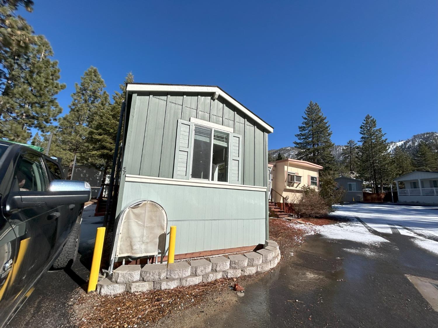Detail Gallery Image 2 of 39 For 3740 Blackwood 57, South Lake Tahoe,  CA 96150 - 2 Beds | 2 Baths