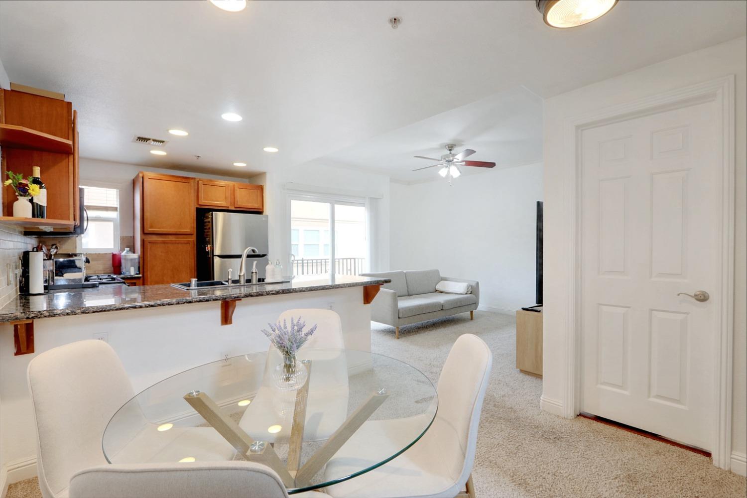 Photo #20: 225014204 Listing: Photo #20